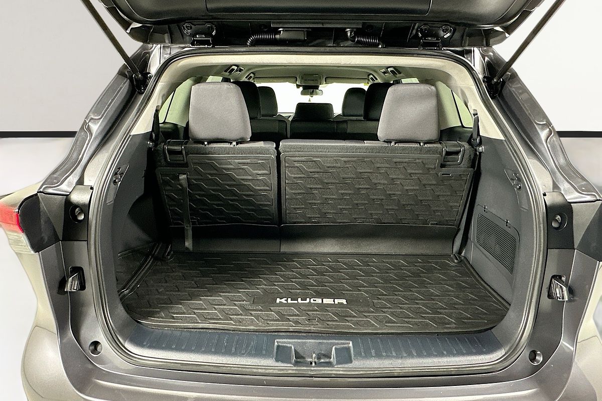 2022 Toyota KLUGER GX HYBRID AWD AXUH78R