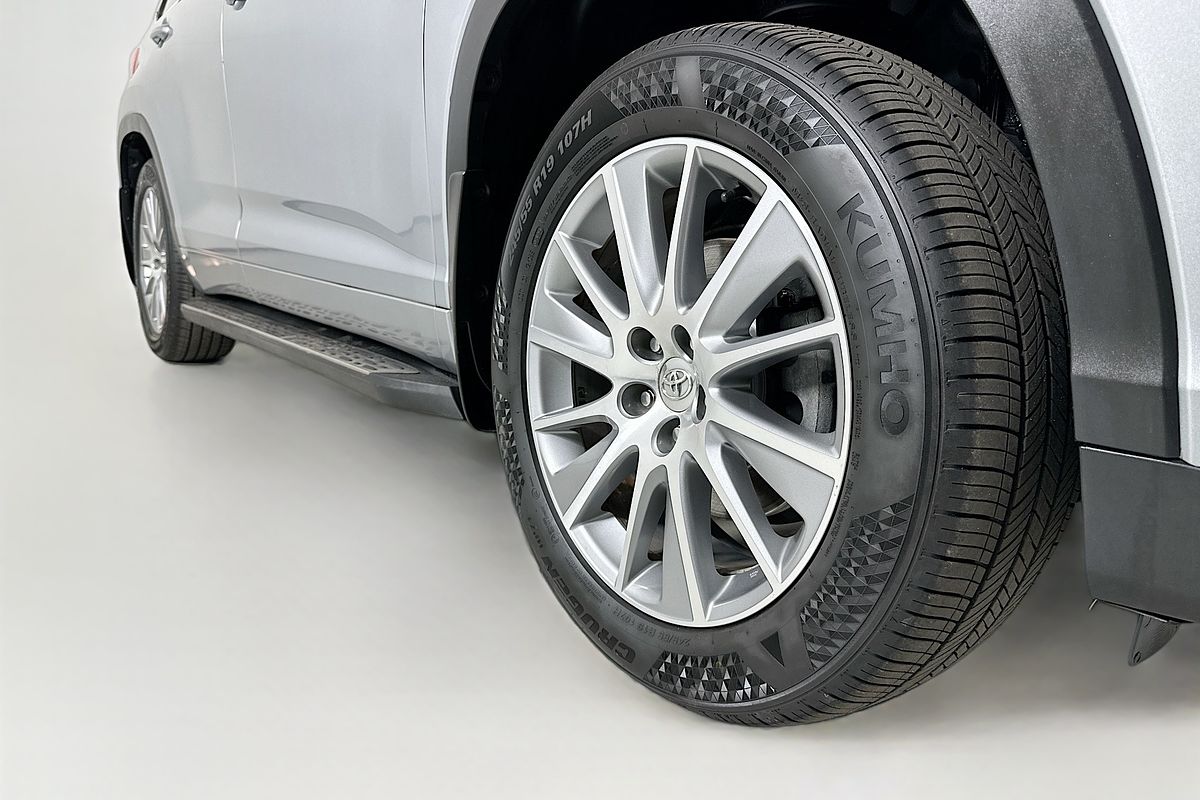 2015 Toyota KLUGER GRANDE (4x4) GSU55R