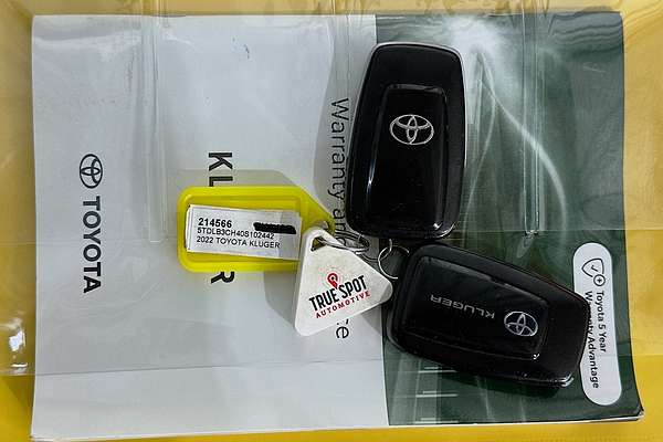 2022 Toyota KLUGER GX HYBRID AWD AXUH78R