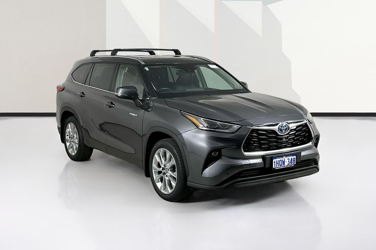2022 Toyota KLUGER GRANDE HYBRID AWD AXUH78R