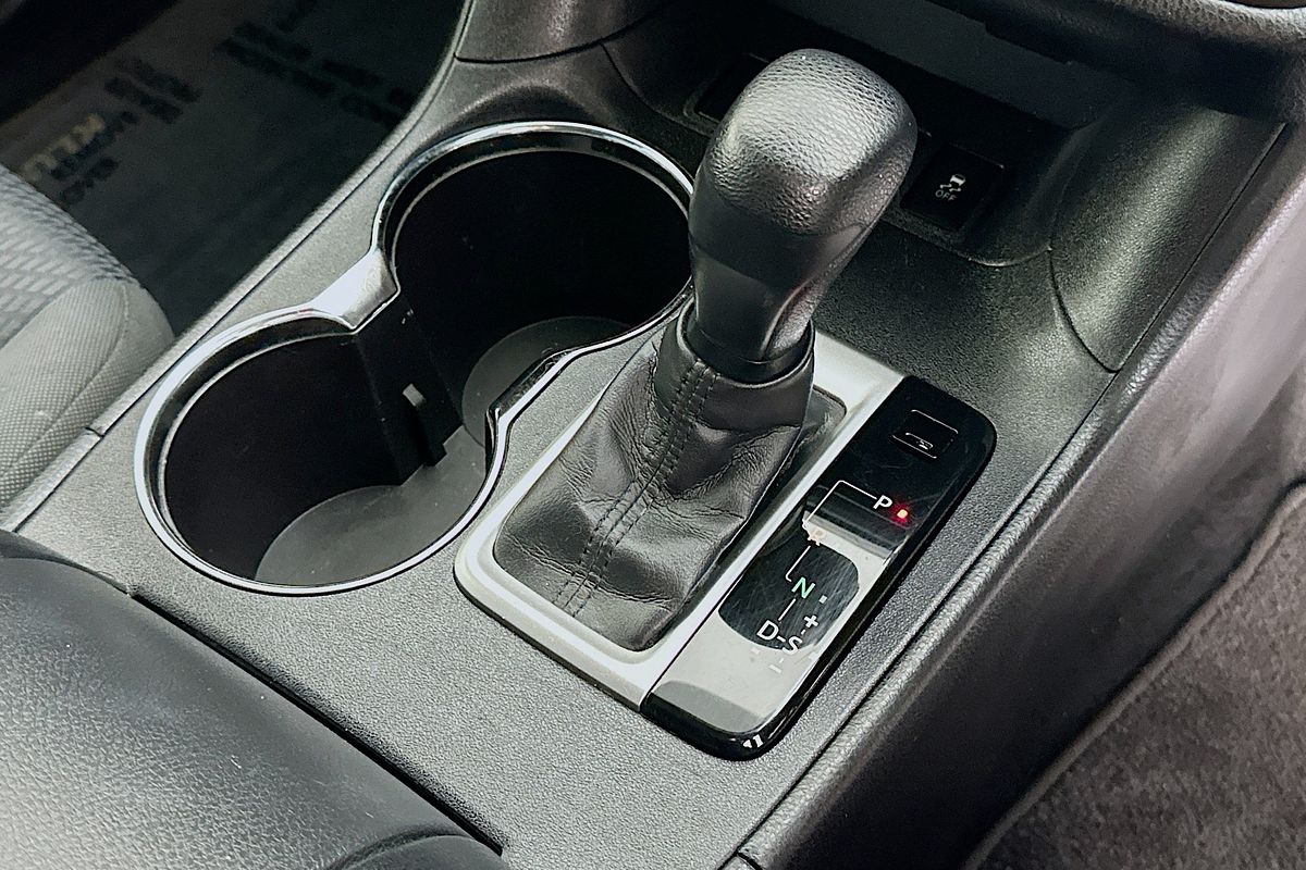 2016 Toyota KLUGER GX (4x2) GSU50R