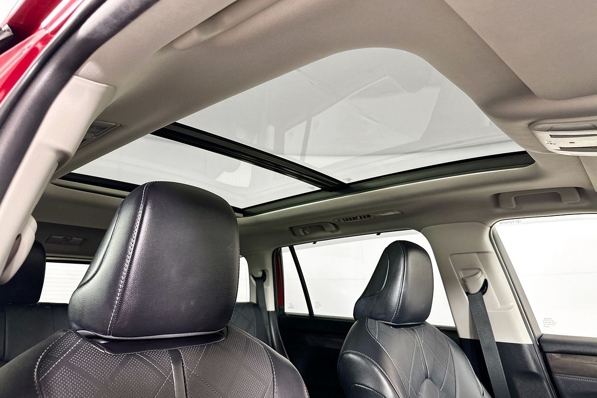 2022 Toyota KLUGER GRANDE AWD GSU75R