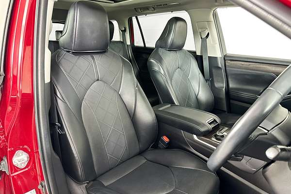 2022 Toyota KLUGER GRANDE AWD GSU75R