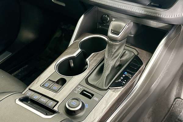 2022 Toyota KLUGER GRANDE AWD GSU75R