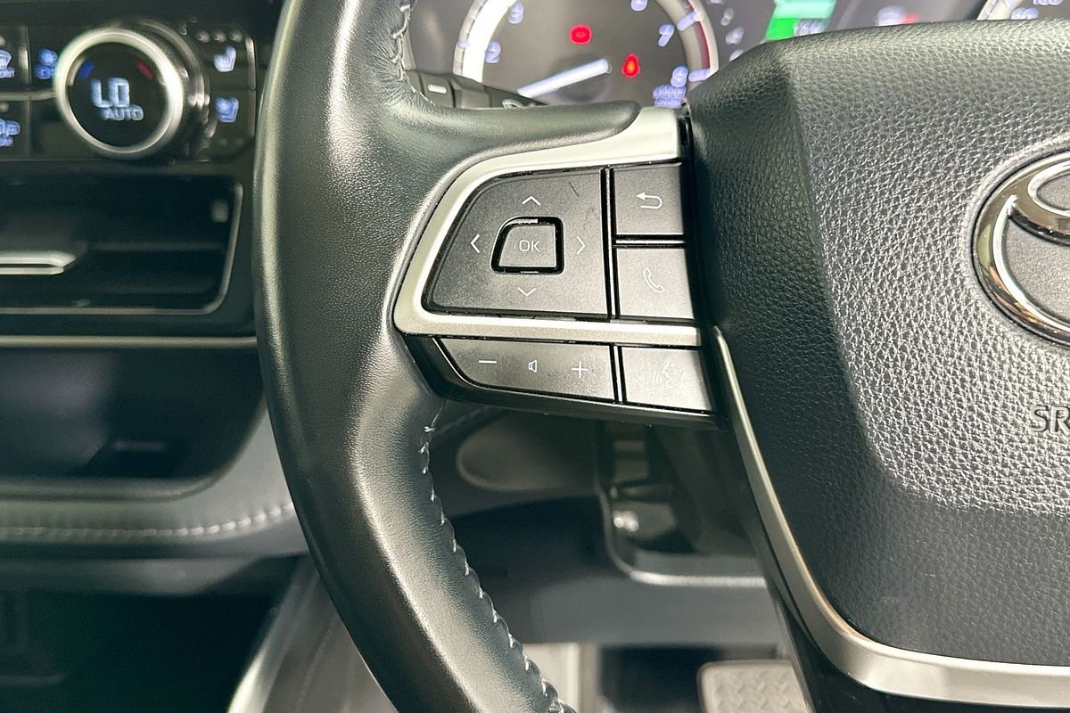 2022 Toyota KLUGER GRANDE AWD GSU75R