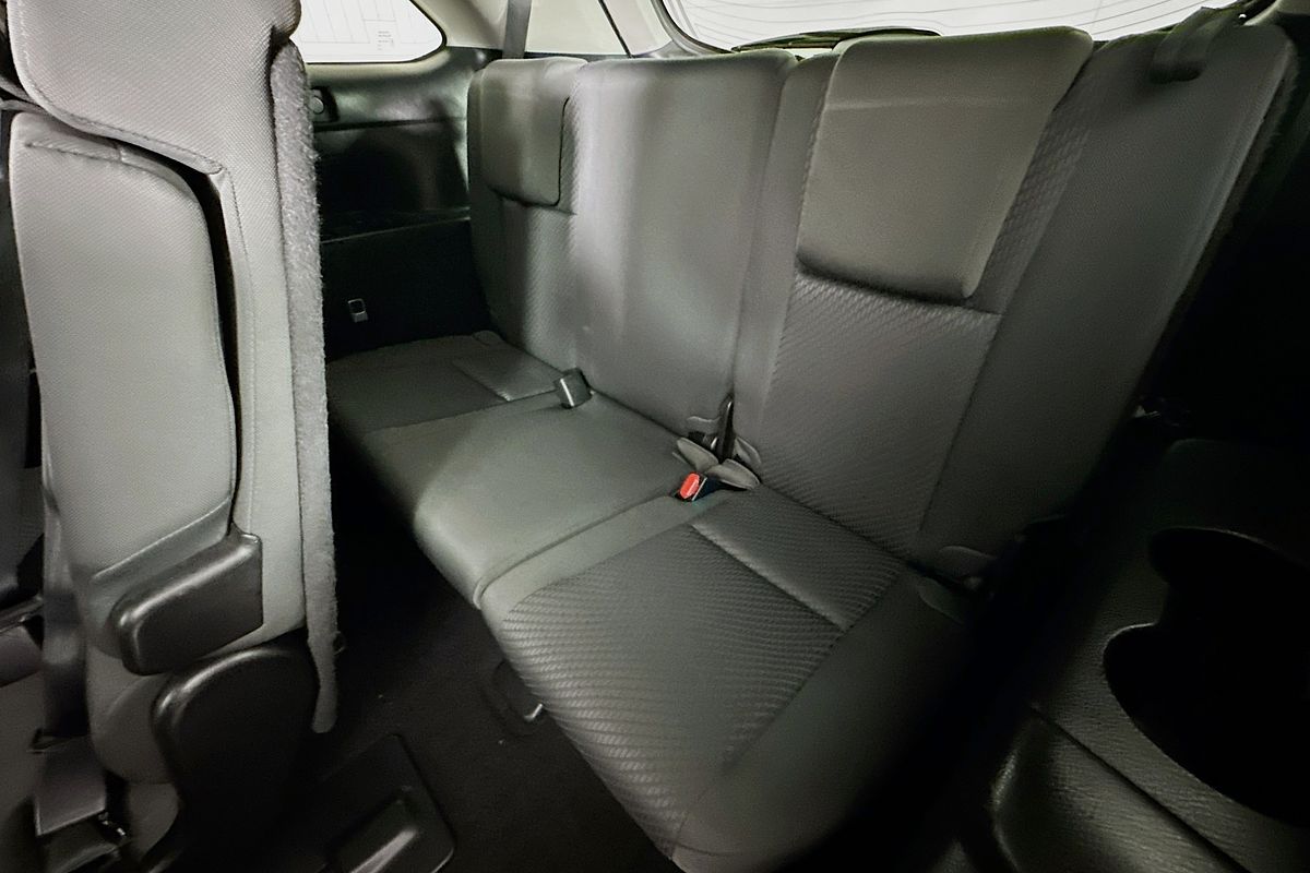2016 Toyota KLUGER GX (4x2) GSU50R