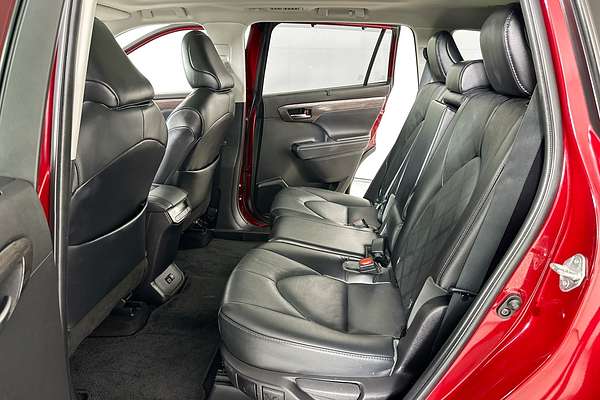 2022 Toyota KLUGER GRANDE AWD GSU75R