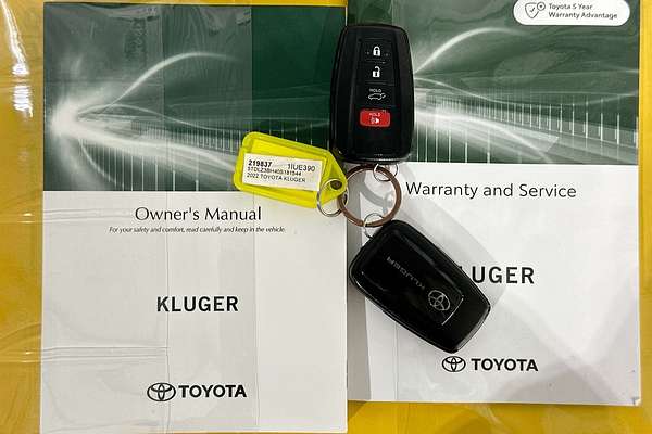2022 Toyota KLUGER GRANDE AWD GSU75R