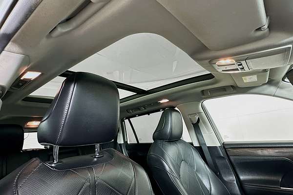 2021 Toyota KLUGER GRANDE (4x2) GSU50R