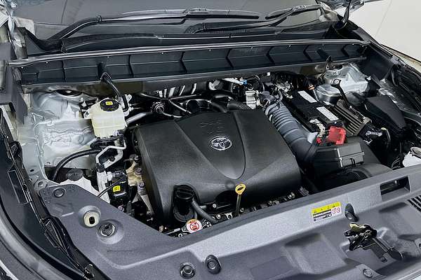 2021 Toyota KLUGER GRANDE (4x2) GSU50R