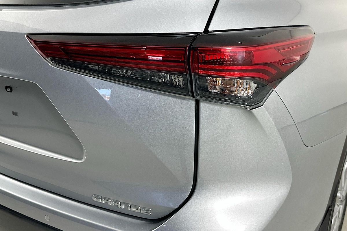 2021 Toyota KLUGER GRANDE (4x2) GSU50R