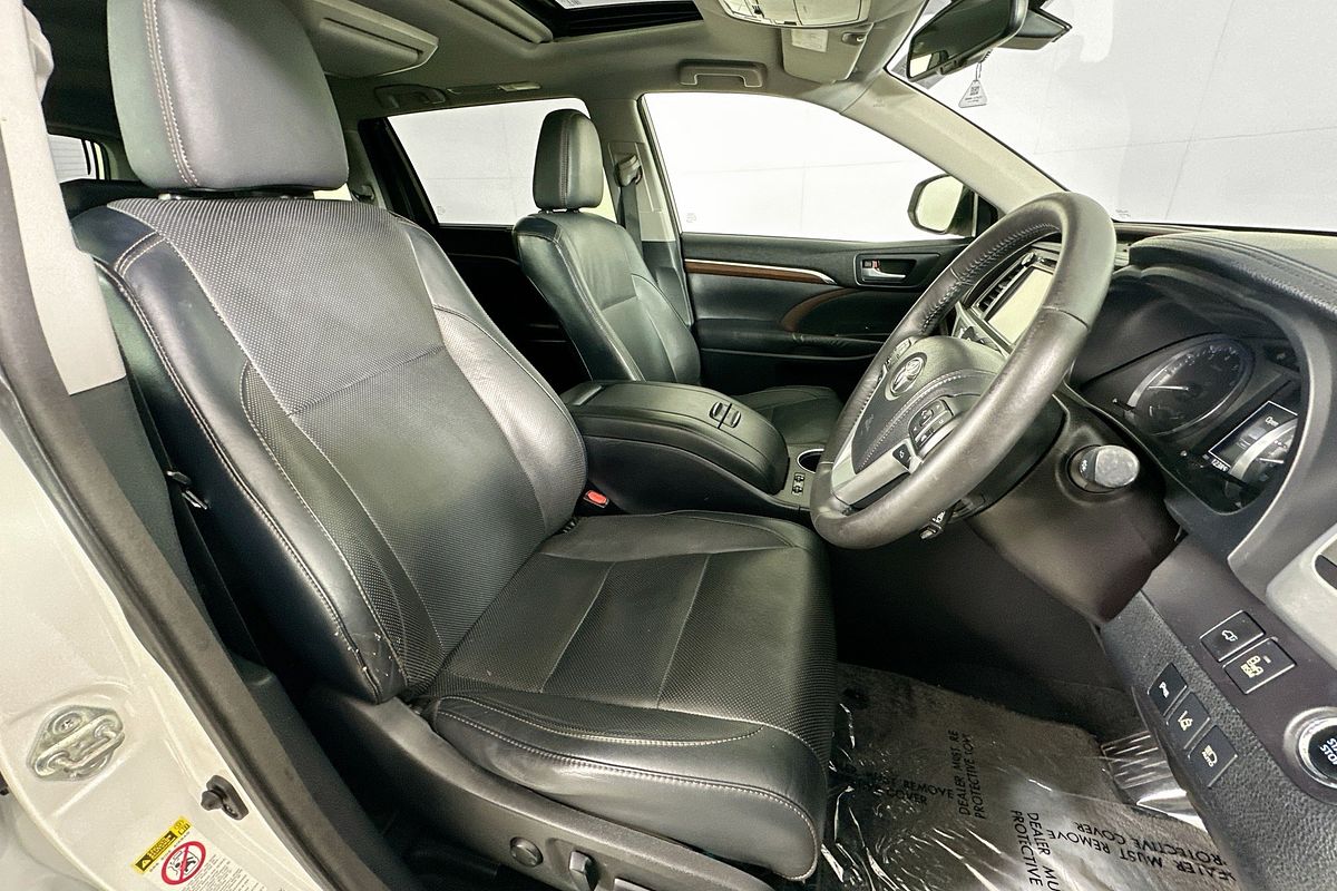 2015 Toyota KLUGER GRANDE (4x2) GSU50R