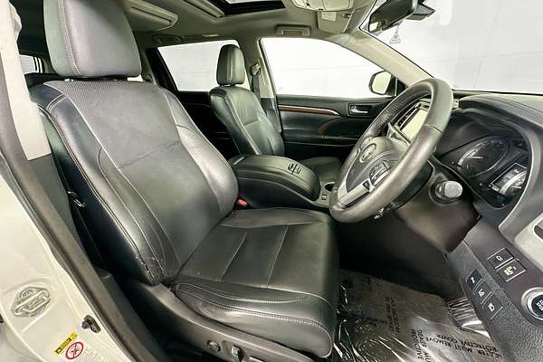 2015 Toyota KLUGER GRANDE (4x2) GSU50R