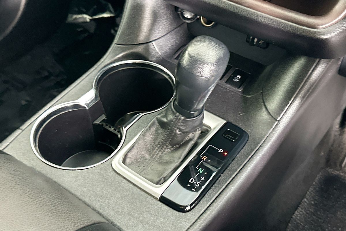 2015 Toyota KLUGER GX (4x4) GSU55R