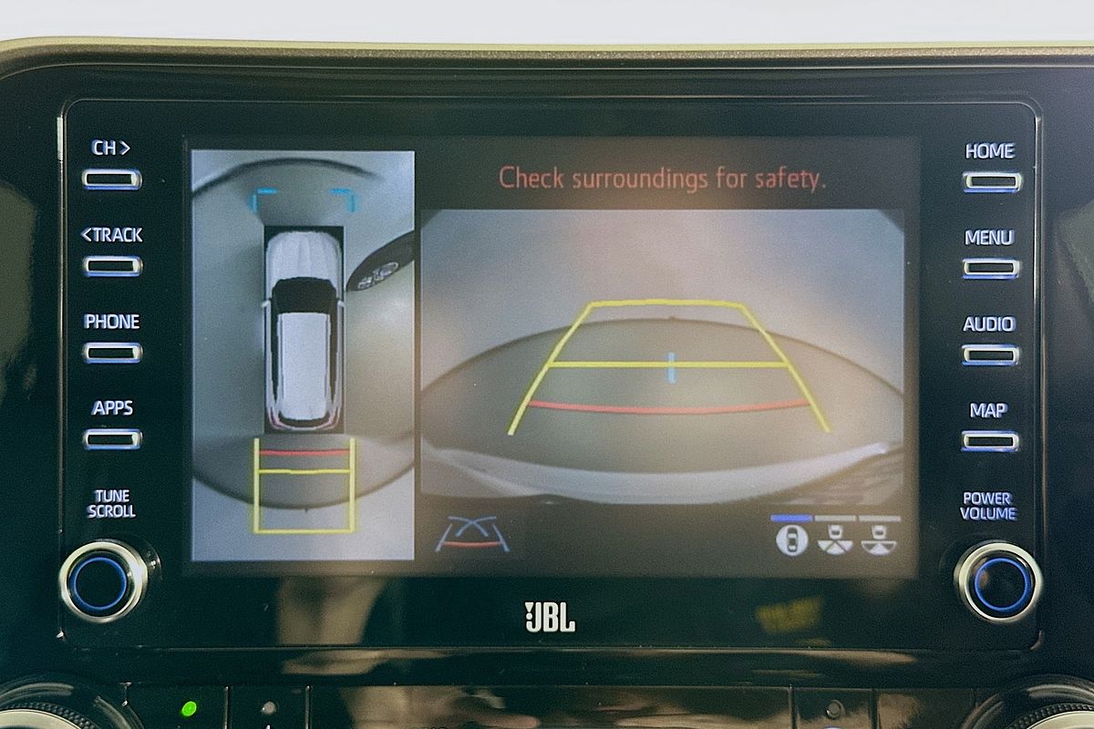 2021 Toyota KLUGER GRANDE HYBRID AWD AXUH78R