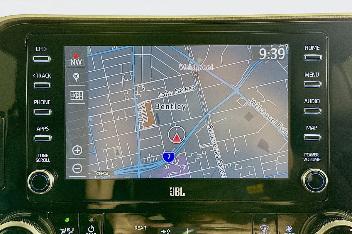 2021 Toyota KLUGER GRANDE HYBRID AWD AXUH78R
