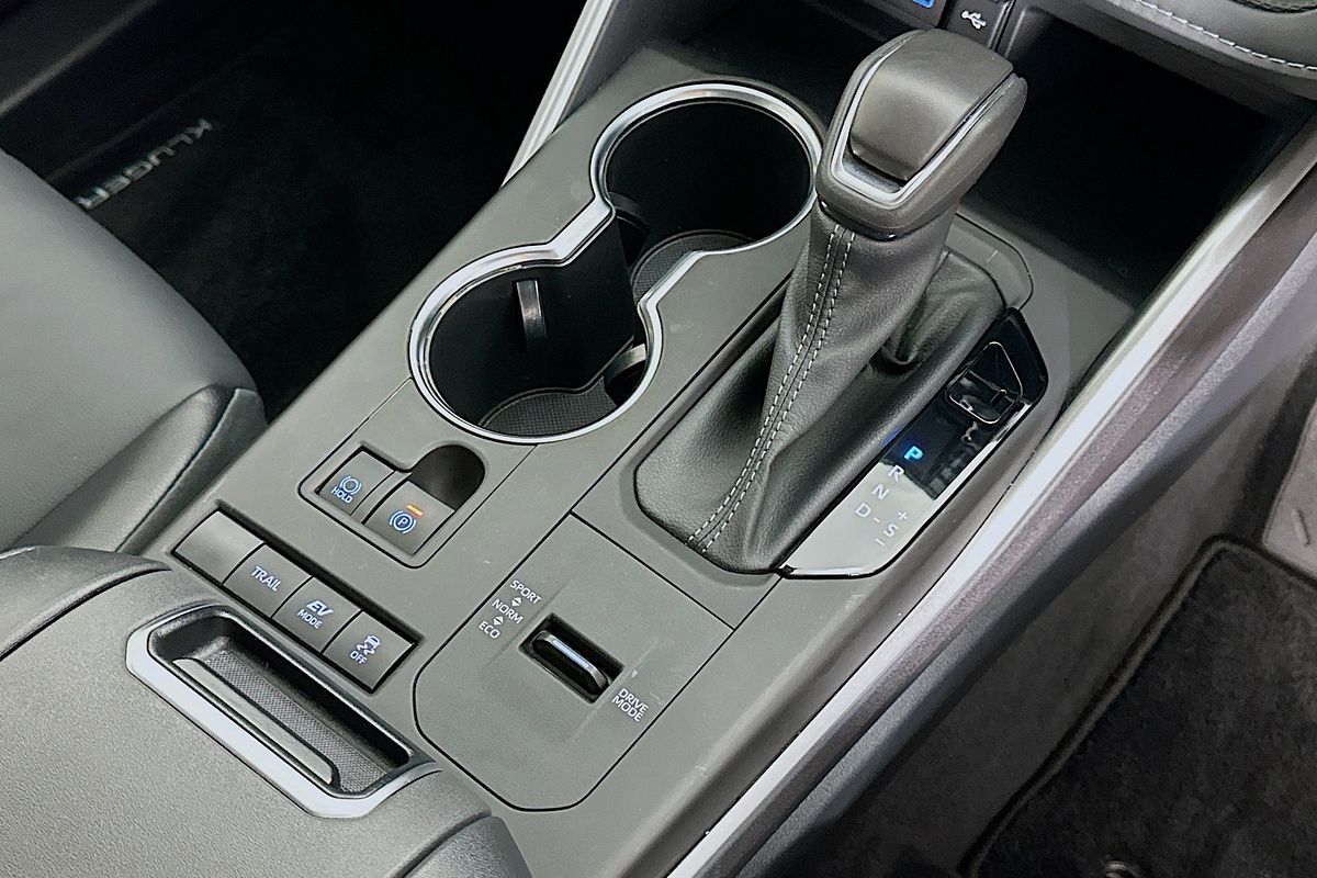 2023 Toyota KLUGER GXL HYBRID AWD AXUH78R
