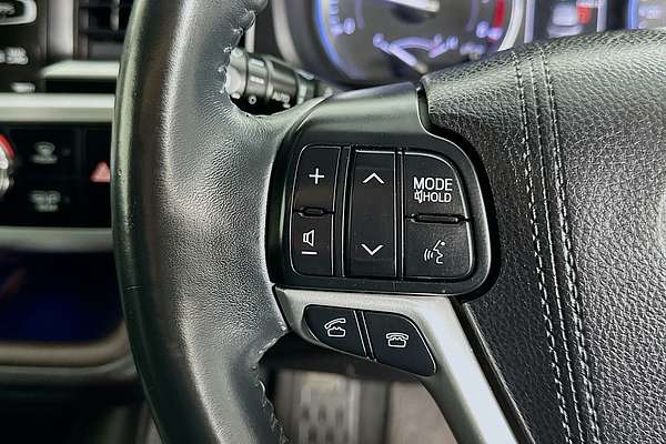 2016 Toyota KLUGER GRANDE (4x4) GSU55R