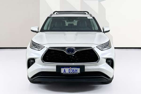 2021 Toyota KLUGER GRANDE HYBRID AWD AXUH78R