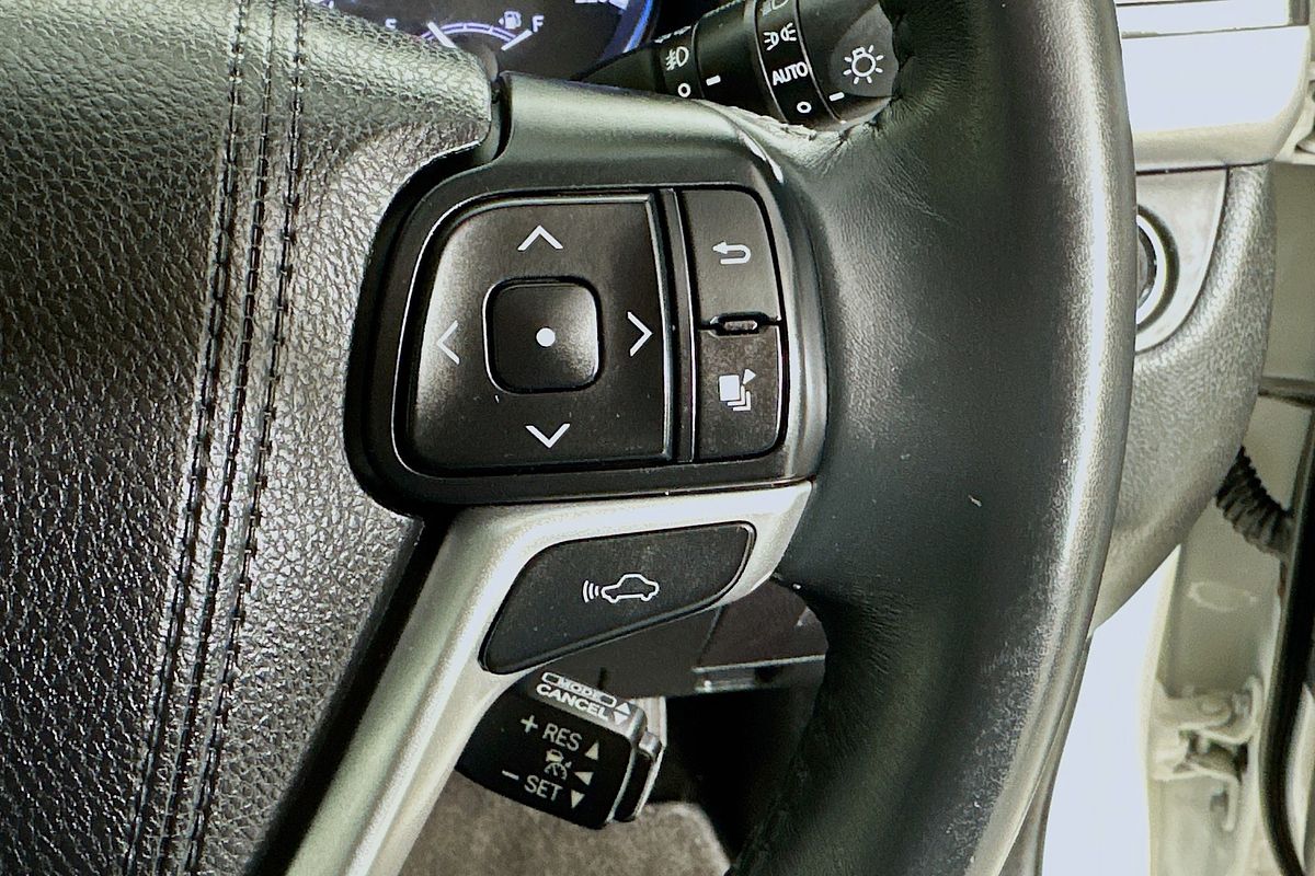 2016 Toyota KLUGER GRANDE (4x4) GSU55R