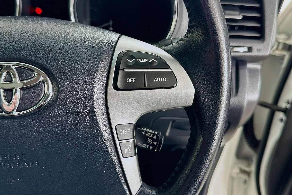 2013 Toyota KLUGER GRANDE (FWD) GSU40R MY11 UPGRADE