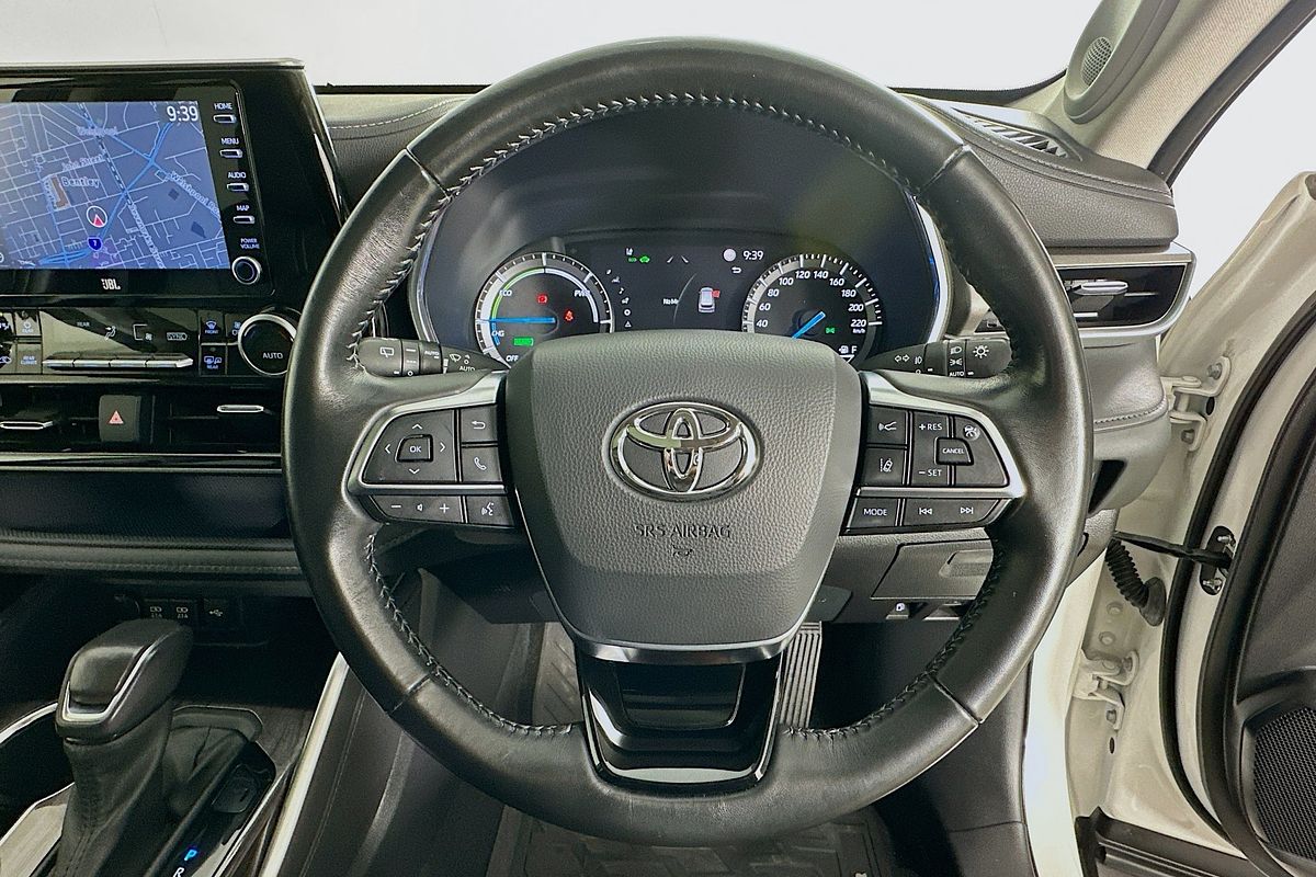 2021 Toyota KLUGER GRANDE HYBRID AWD AXUH78R