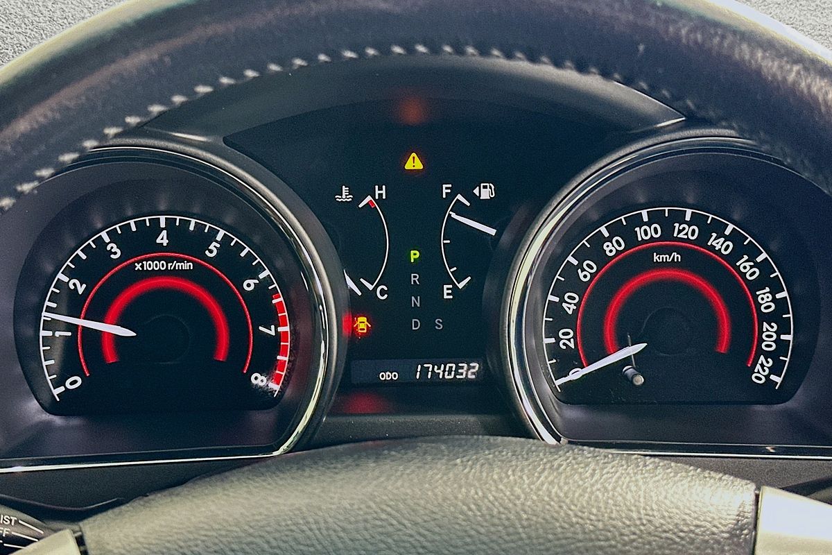 2013 Toyota KLUGER GRANDE (FWD) GSU40R MY11 UPGRADE