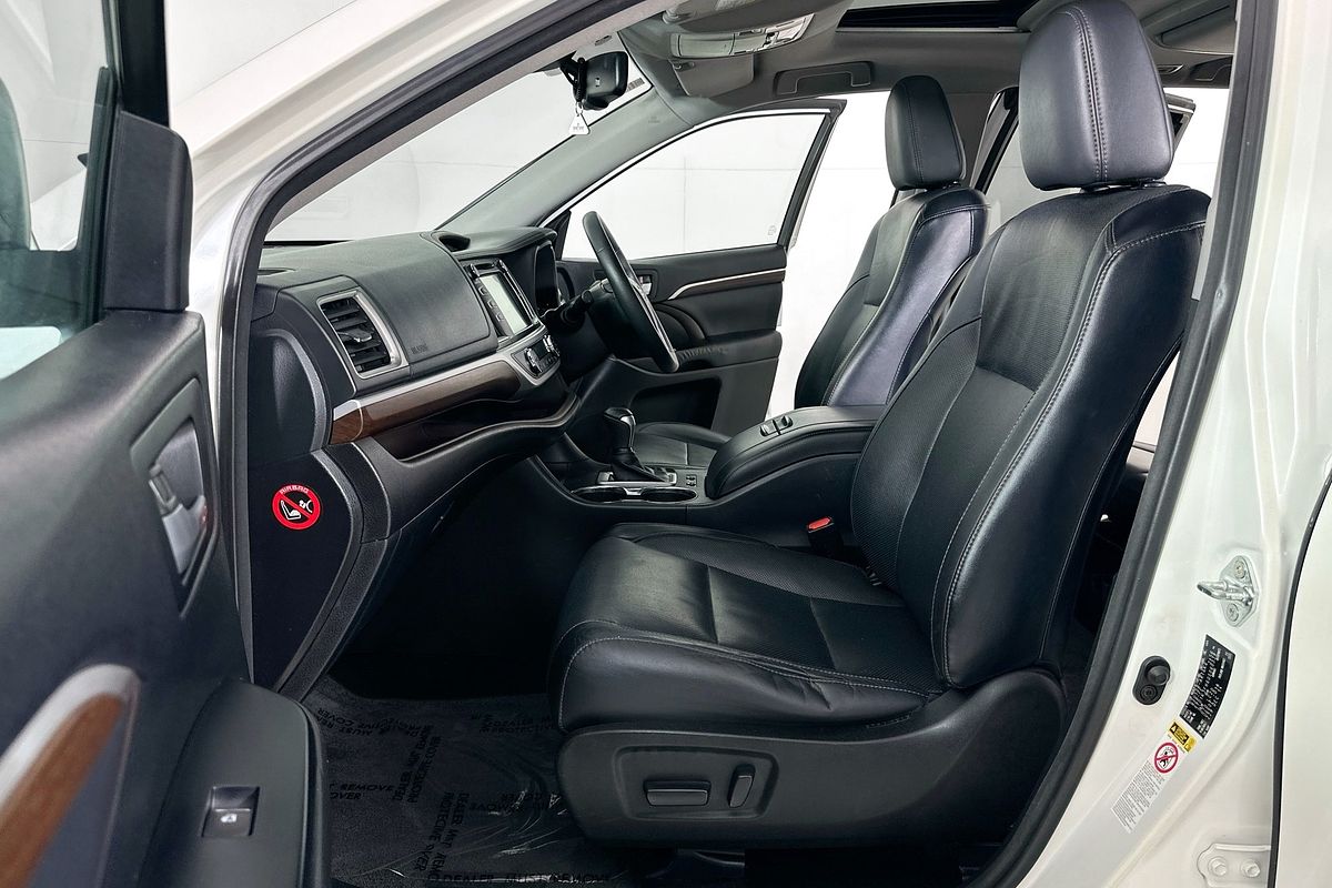 2015 Toyota KLUGER GRANDE (4x2) GSU50R