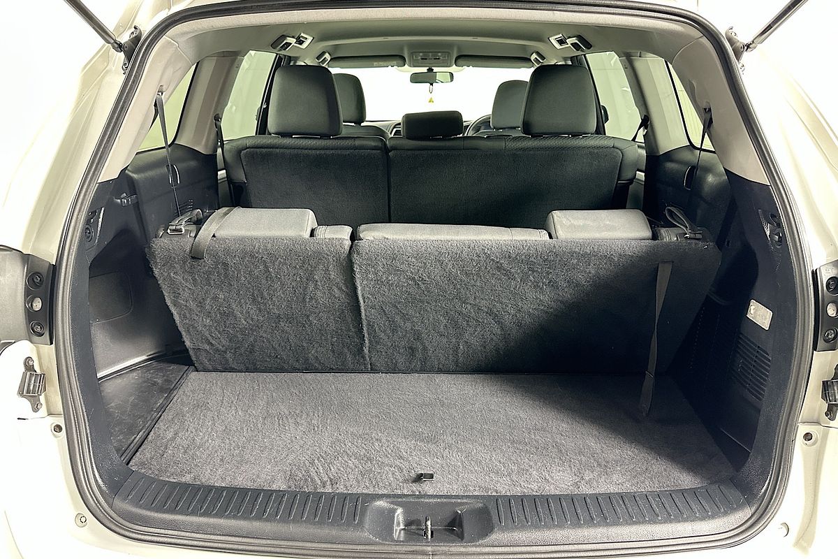 2015 Toyota KLUGER GX (4x4) GSU55R