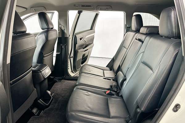 2017 Toyota KLUGER GXL (4x4) GSU55R MY17