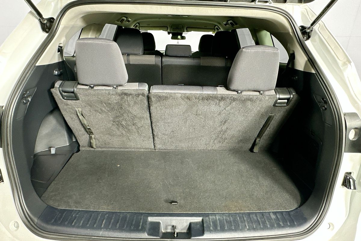 2023 Toyota KLUGER GX 2WD TXUA70R