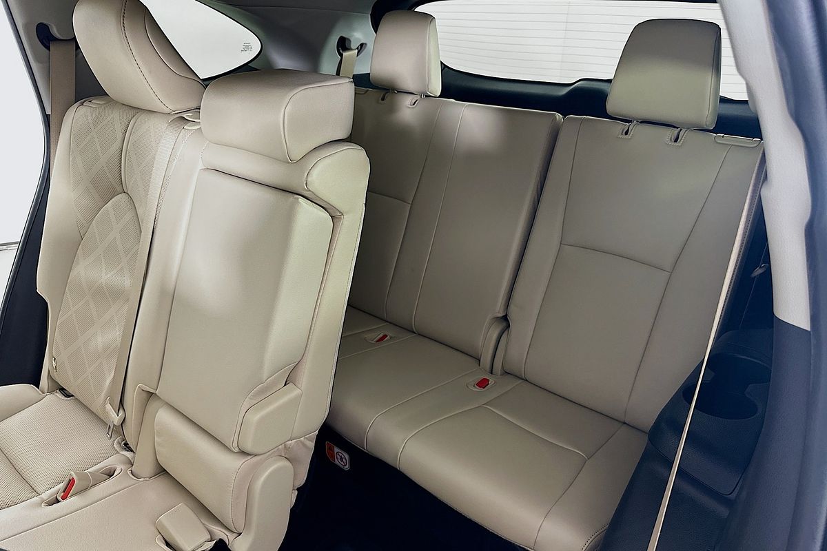 2022 Toyota KLUGER GRANDE 2WD GSU70R