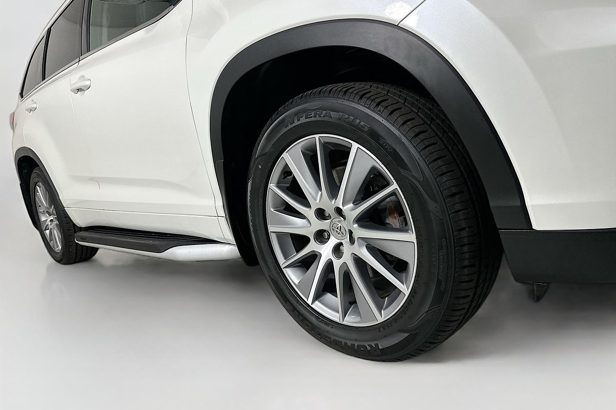 2015 Toyota KLUGER GRANDE (4x2) GSU50R