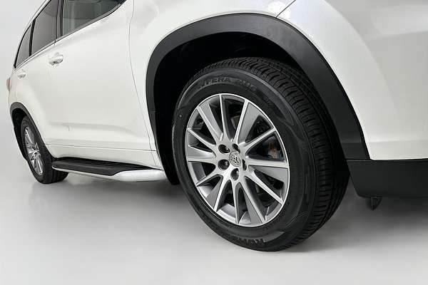 2015 Toyota KLUGER GRANDE (4x2) GSU50R