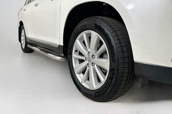 2013 Toyota KLUGER GRANDE (FWD) GSU40R MY11 UPGRADE
