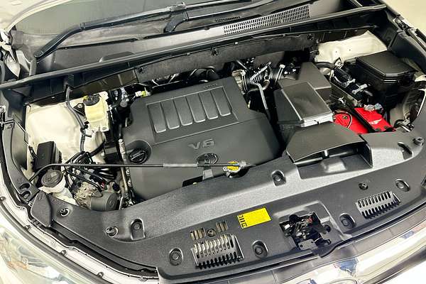 2015 Toyota KLUGER GRANDE (4x2) GSU50R