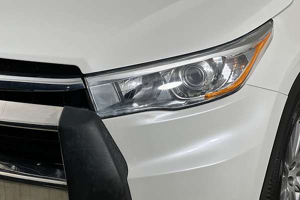 2015 Toyota KLUGER GRANDE (4x2) GSU50R