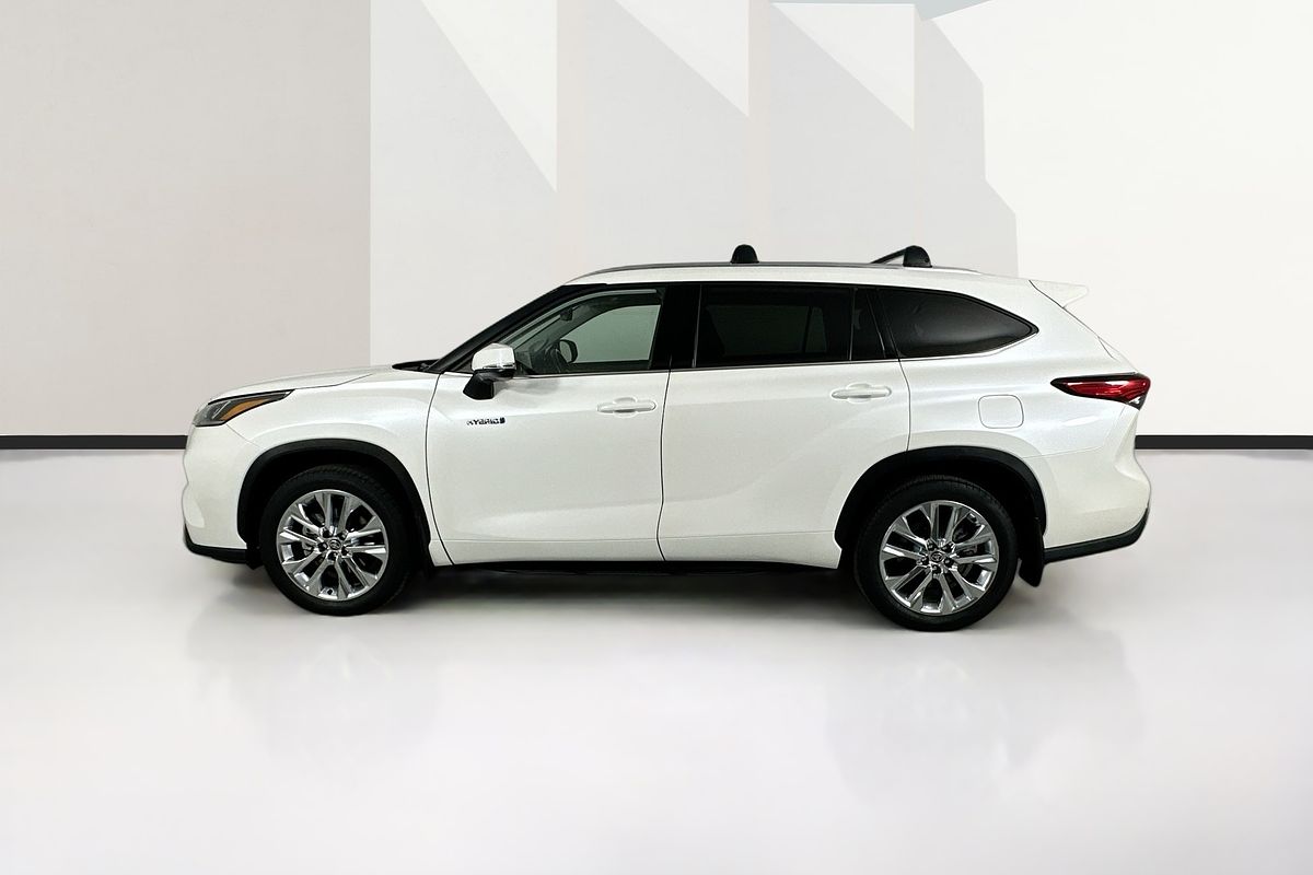 2021 Toyota KLUGER GRANDE HYBRID AWD AXUH78R