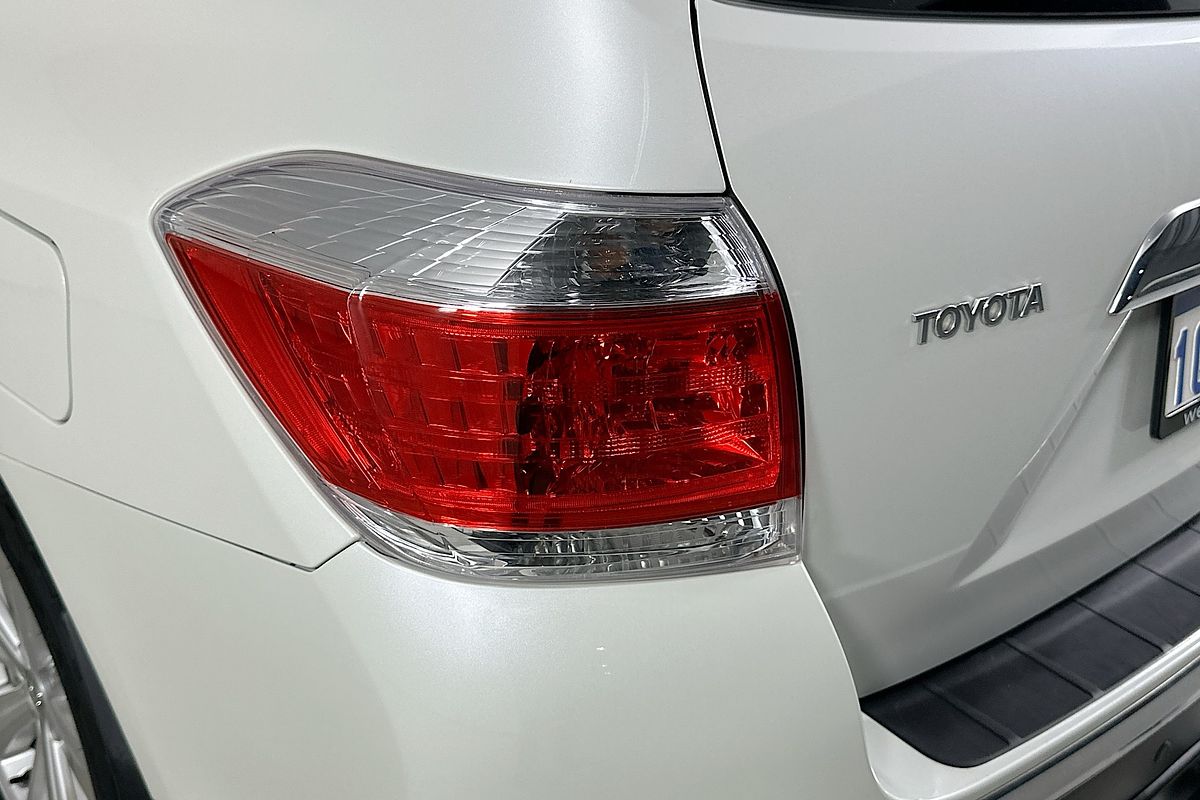 2013 Toyota KLUGER GRANDE (FWD) GSU40R MY11 UPGRADE