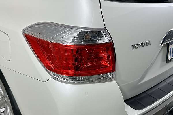 2013 Toyota KLUGER GRANDE (FWD) GSU40R MY11 UPGRADE