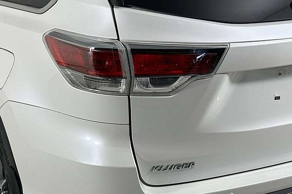 2015 Toyota KLUGER GRANDE (4x2) GSU50R