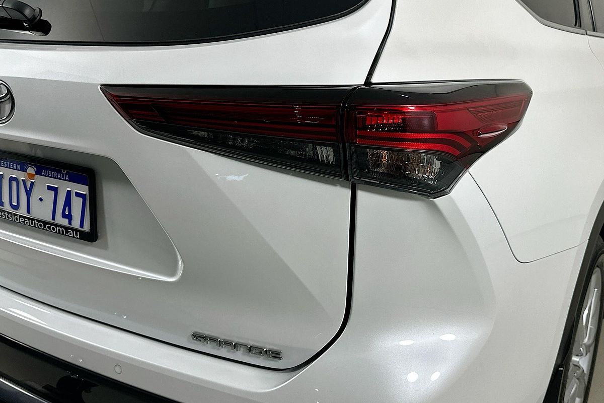 2022 Toyota KLUGER GRANDE 2WD GSU70R