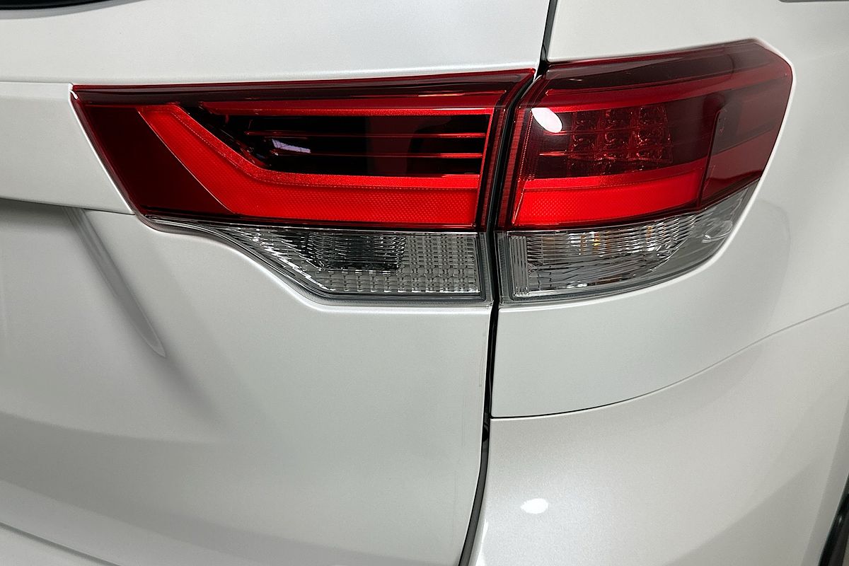 2017 Toyota KLUGER GXL (4x4) GSU55R MY17