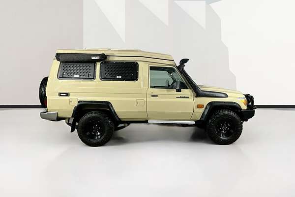 2023 Toyota LANDCRUISER 70 SERIES LC78 GXL VDJL78R