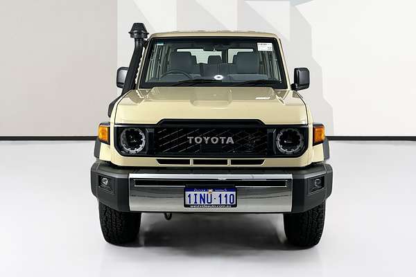2025 Toyota LANDCRUISER 70 SERIES LC76 GXL + DIFF LOCKS GDJL76R
