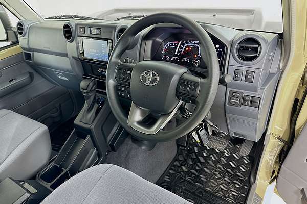 2025 Toyota LANDCRUISER 70 SERIES LC76 GXL + DIFF LOCKS GDJL76R