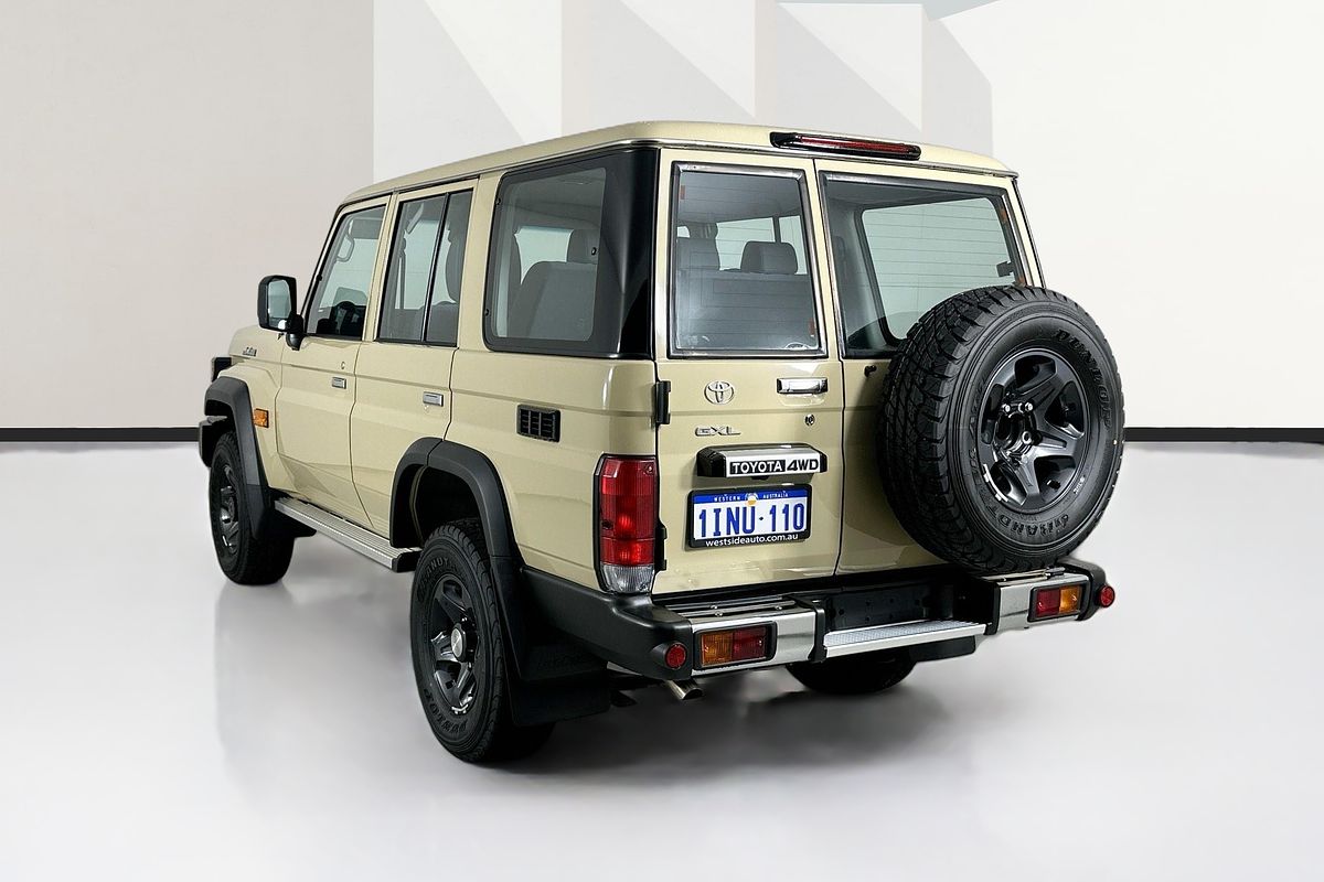 2025 Toyota LANDCRUISER 70 SERIES LC76 GXL + DIFF LOCKS GDJL76R