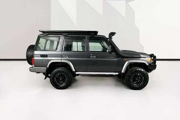 2021 Toyota LANDCRUISER 70 SERIES GXL VDJ76R