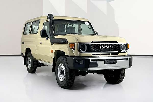 2025 Toyota LANDCRUISER 70 SERIES LC78 GXL + DIFF LOCKS GDJL78R