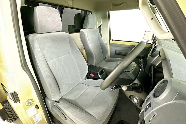 2025 Toyota LANDCRUISER 70 SERIES LC79 GXL + DIFF LOCKS VDJL79R 4X4